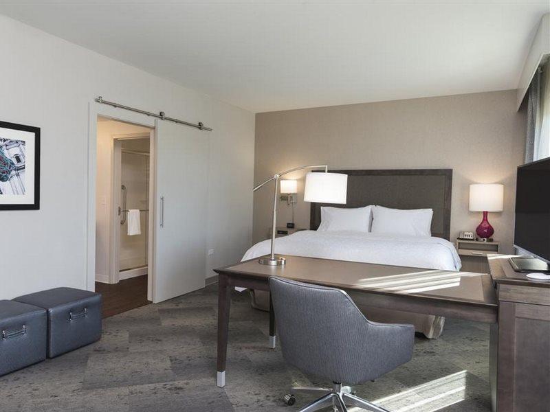 Hampton Inn & Suites By Hilton Chicago Schaumburg Il Esterno foto