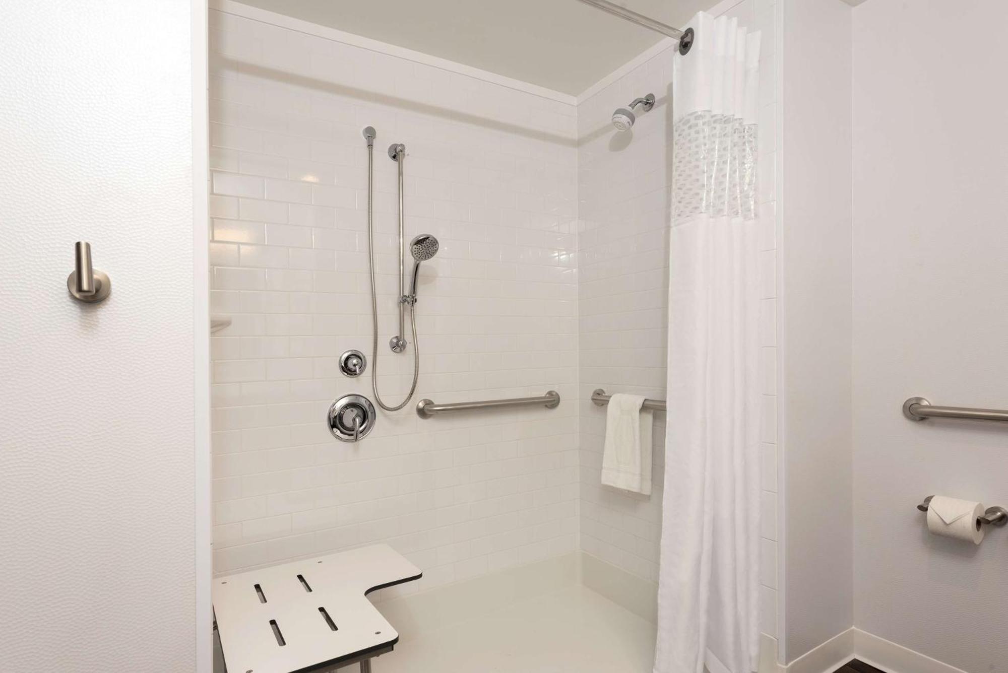 Hampton Inn & Suites By Hilton Chicago Schaumburg Il Esterno foto