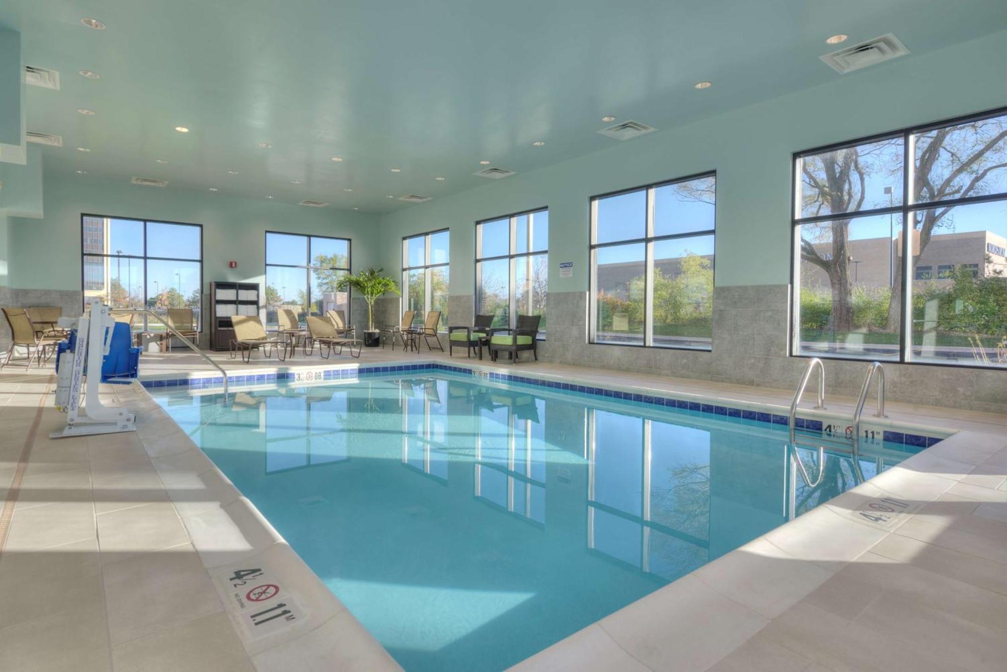 Hampton Inn & Suites By Hilton Chicago Schaumburg Il Esterno foto