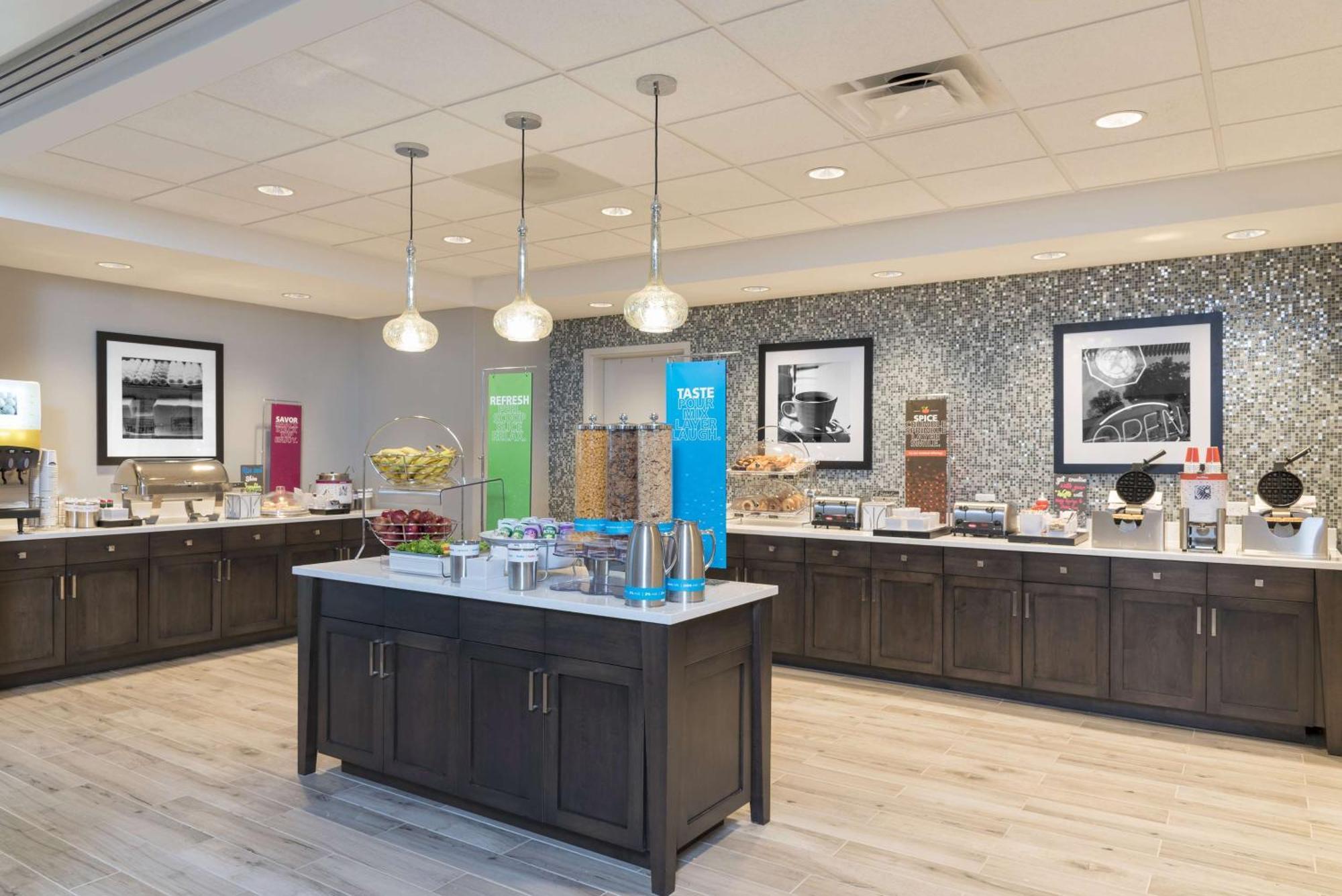Hampton Inn & Suites By Hilton Chicago Schaumburg Il Esterno foto